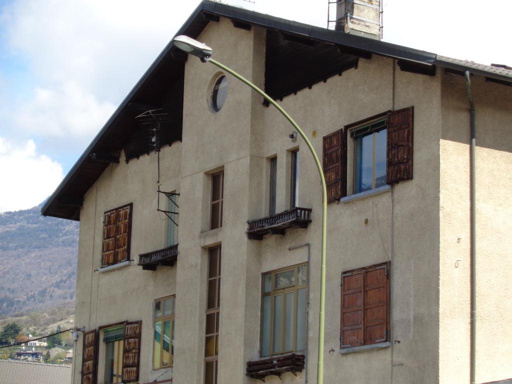 Alloggio Azzurro Cir Alloggio Turistico Vda Aosta 0099 Exterior foto